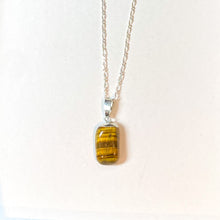 Afbeelding in Gallery-weergave laden, Eye of the Tiger Necklace
